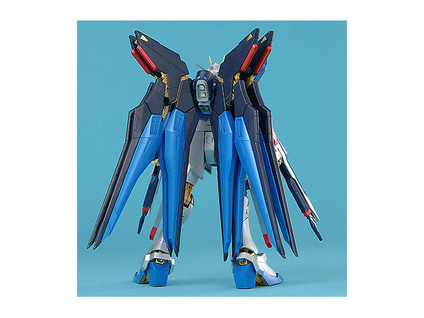 MG Strike Freedom Extra Finish Version 1/100