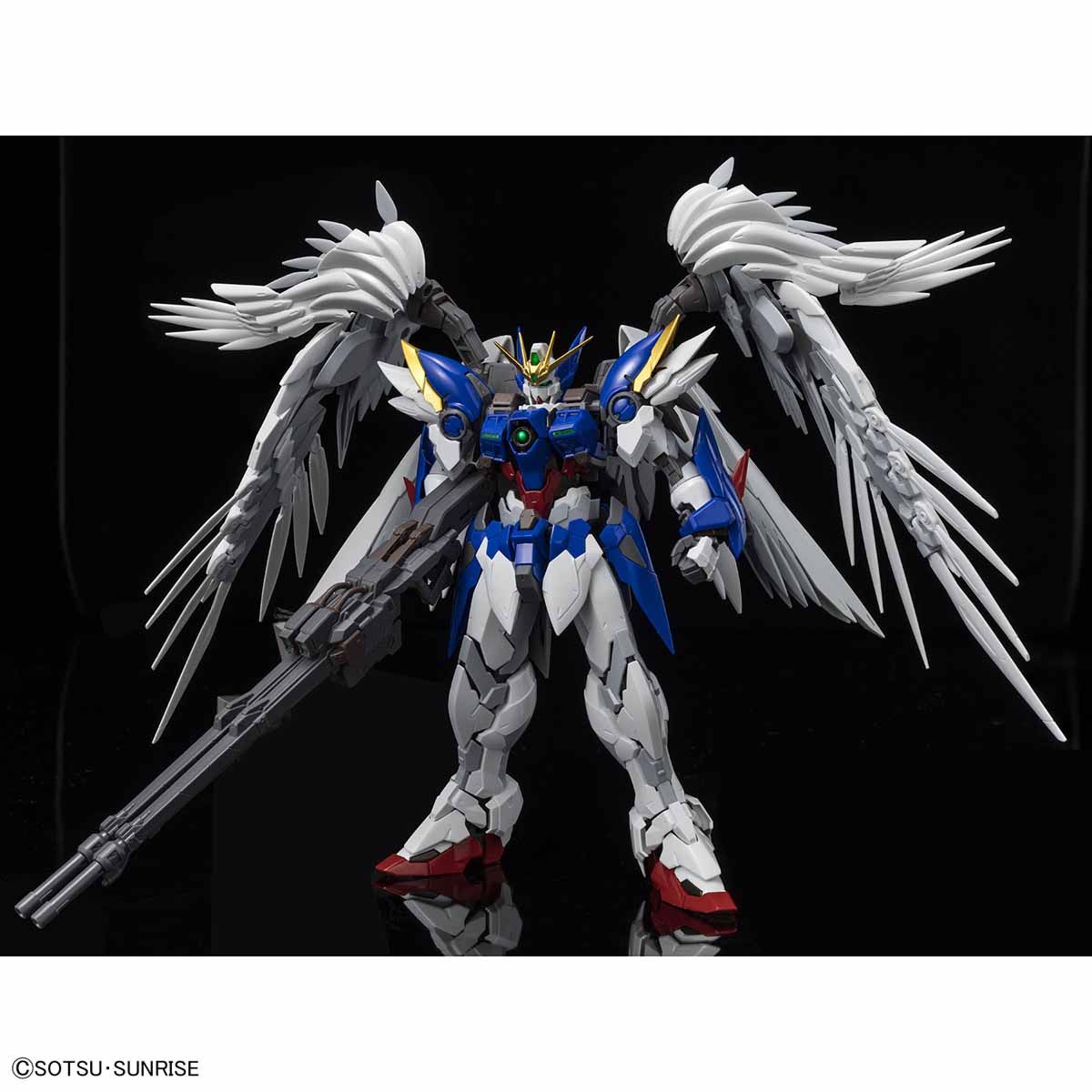 High-Resolution Model Wing Gundam Zero EW 1/100 — Panda Hobby